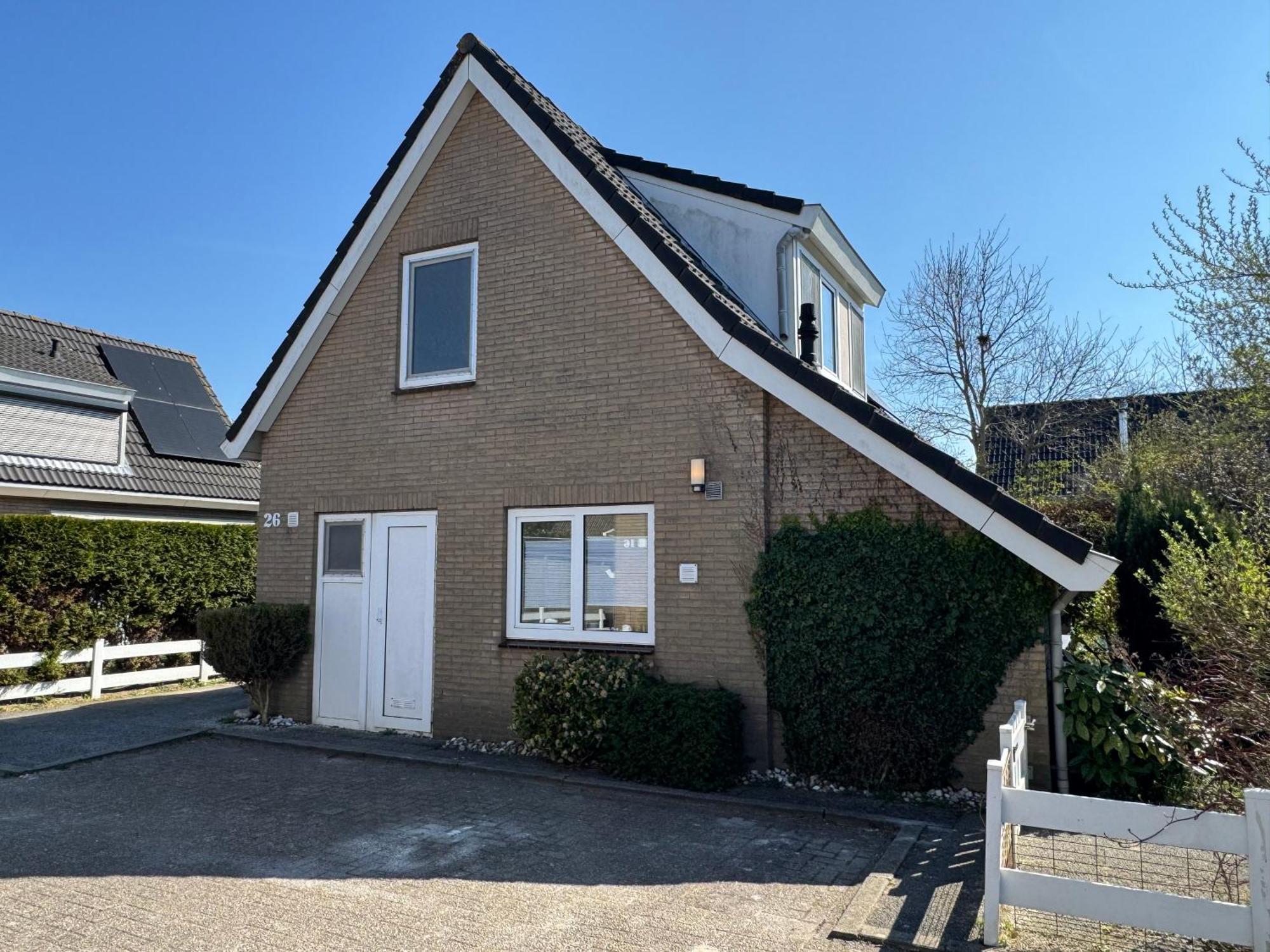 Huebsches Ferienhaus In Ouddorp - Fusslaeufig Zum Strand Und Zentrum Buitenkant foto